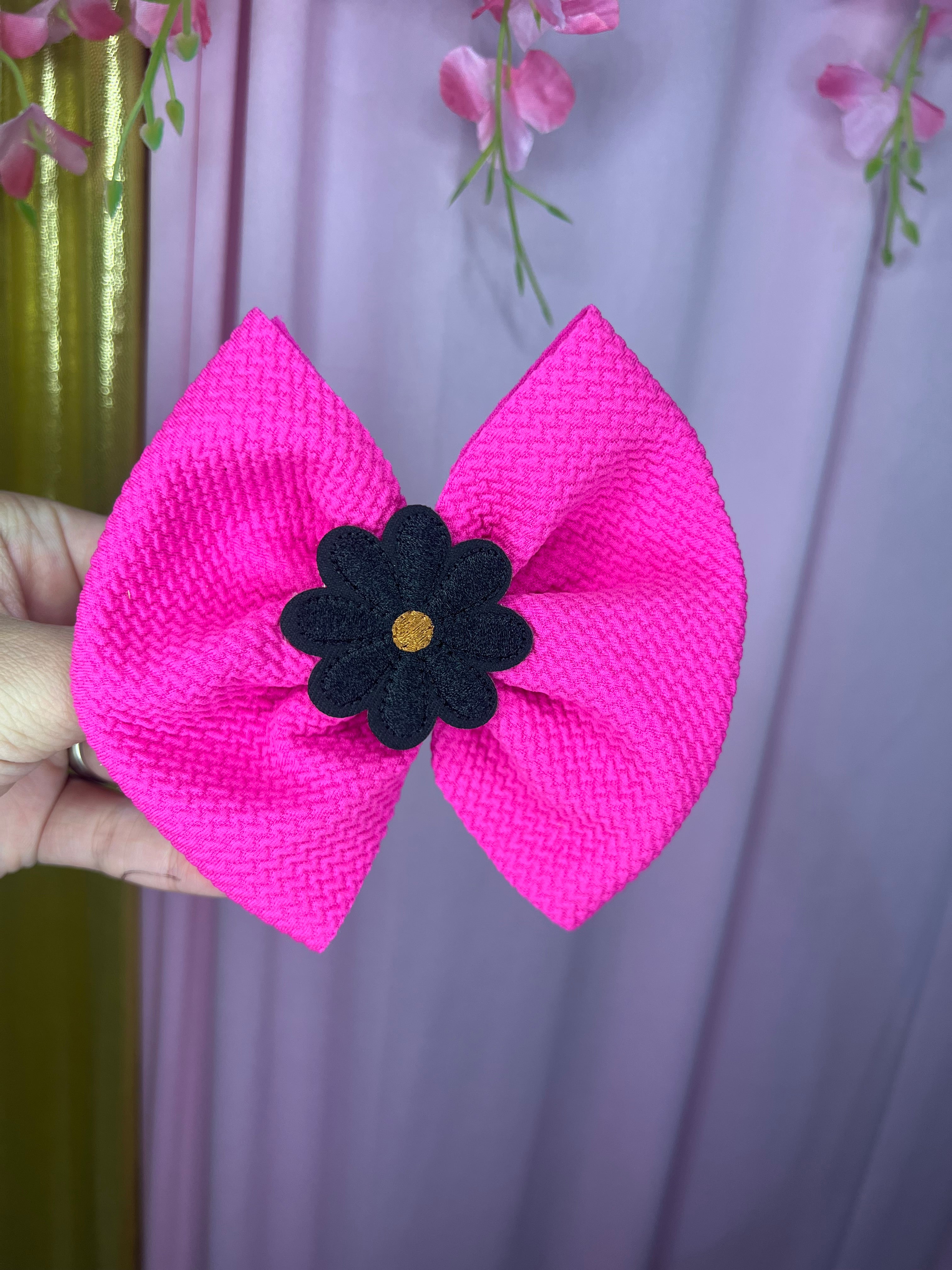 Pink flower bow