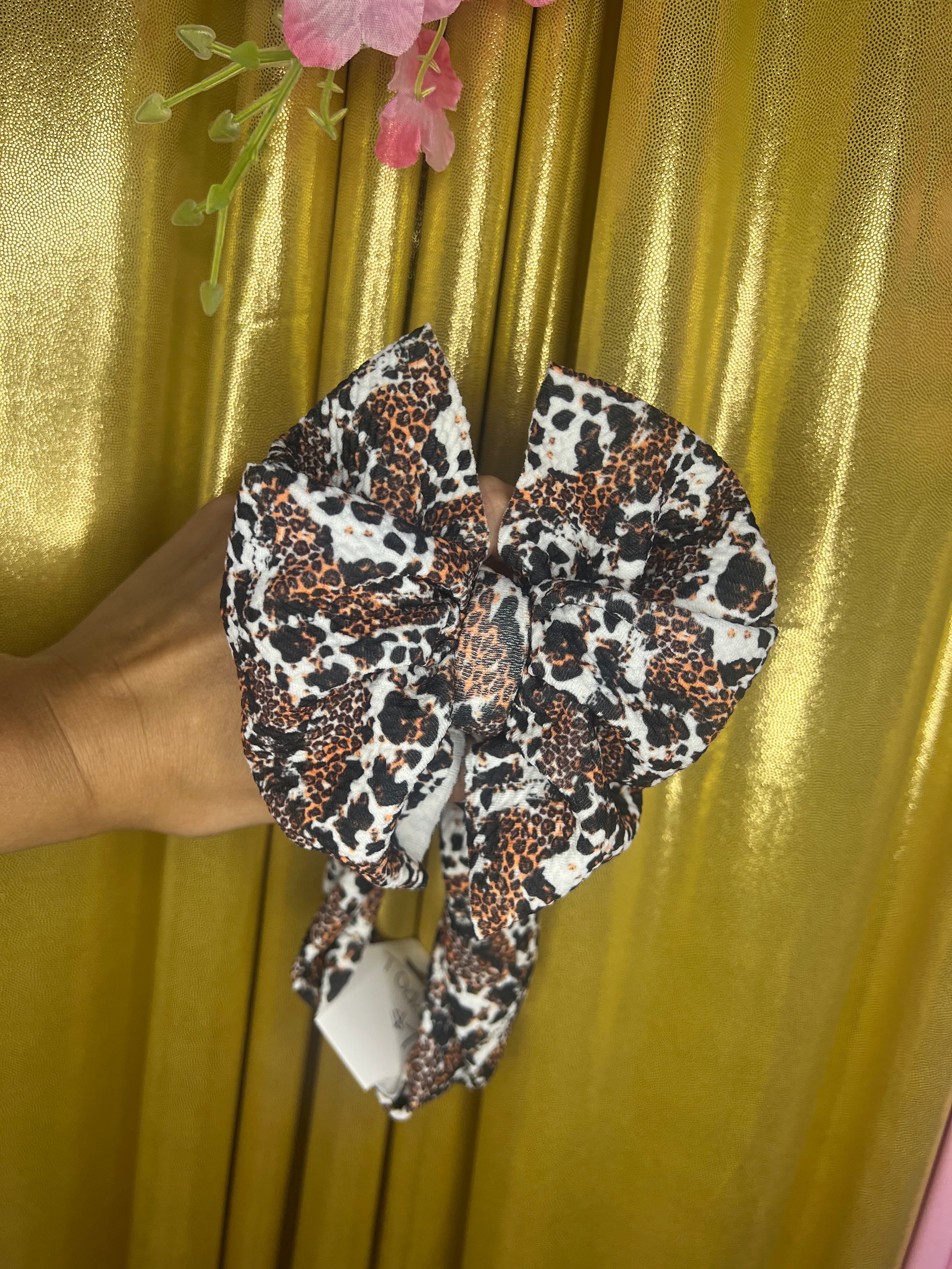 Cheetah messy wrap