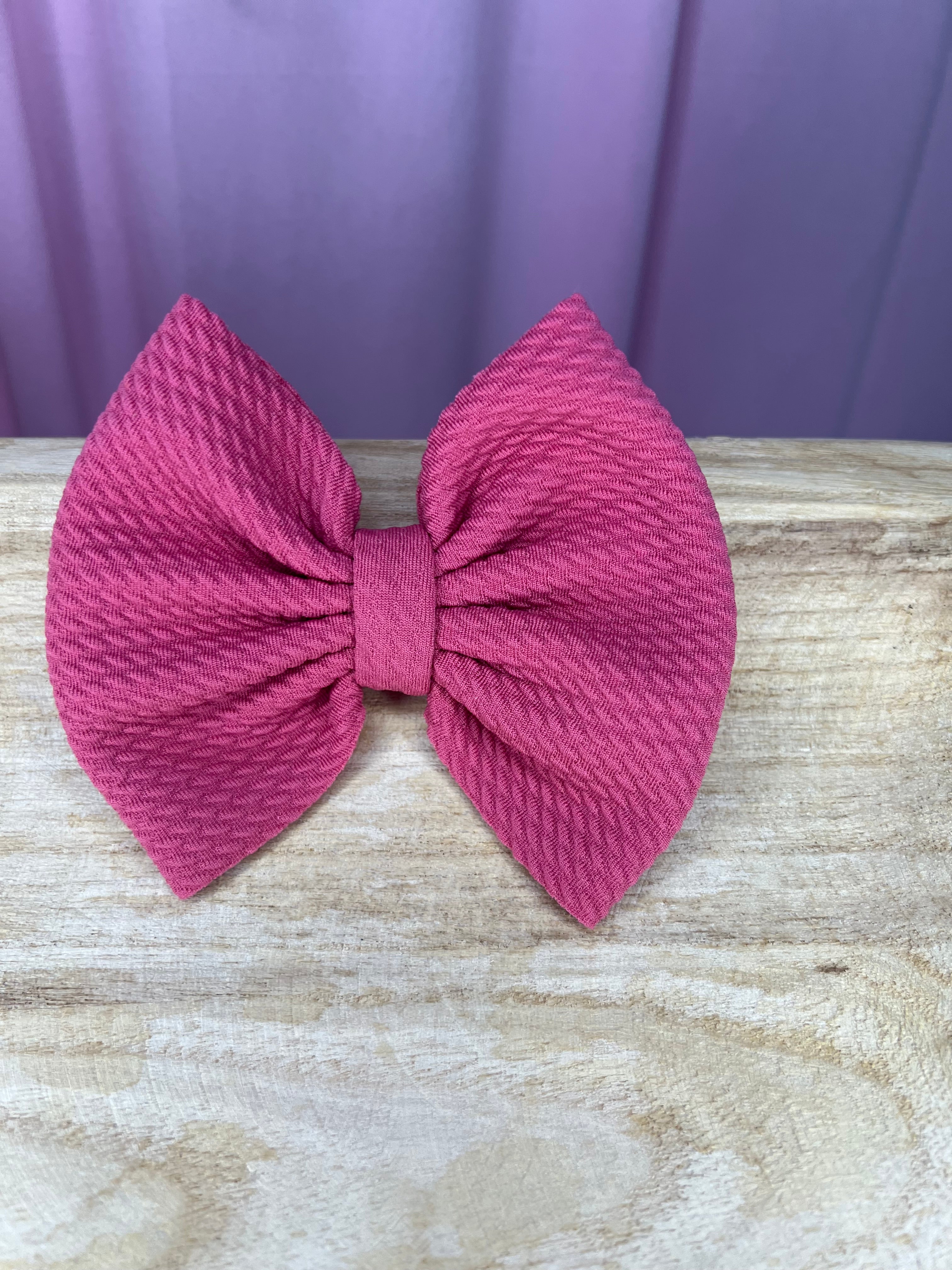 Mauve bow