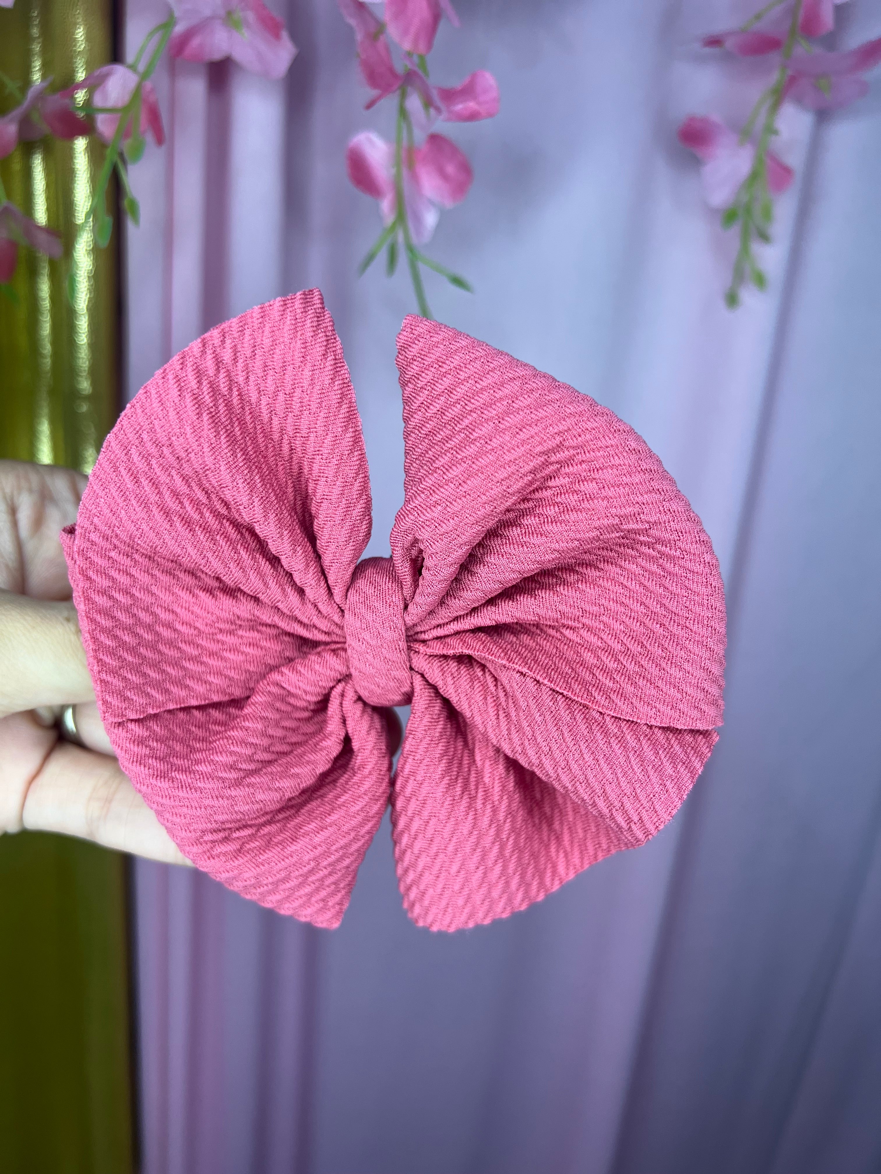 Pinwheel bow